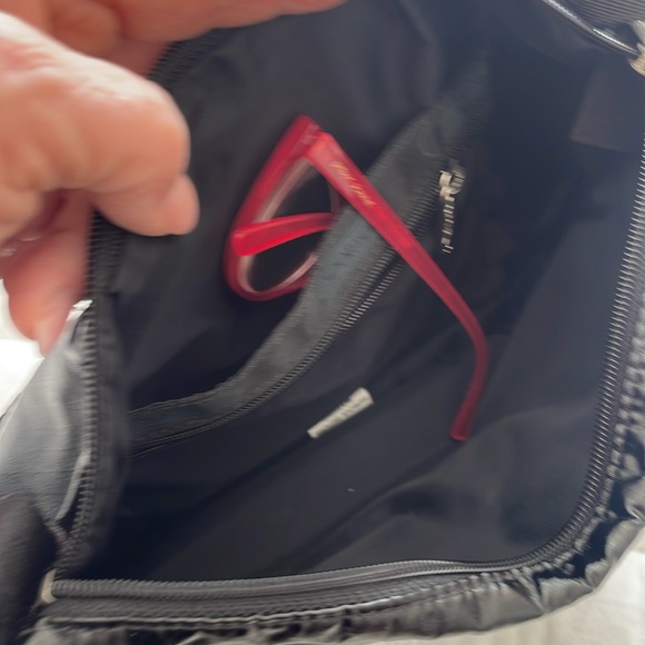 LESPORSAC BLACK GLOSS CROSSBODY - Picture 6 of 9